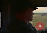 Immagine di Un ponte aereo di strada in costruzione attrezzature Chiloya Perù, 1966, secondo 23 filmato di repertorio 65675036910