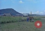 Standbild Luftbrücke der Straßenbau Ausrüstungen Chiloya Peru, 1966, aus Sekunde 32 historischem Filmmaterial Videoclip 65675036911