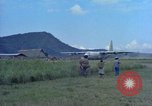 Standbild Luftbrücke der Straßenbau Ausrüstungen Chiloya Peru, 1966, aus Sekunde 35 historischem Filmmaterial Videoclip 65675036911