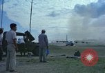 Standbild Luftbrücke Road Construction Equipment Chiloya Peru, 1966, aus Sekunde 35 historischem Filmmaterial Videoclip 65675036912