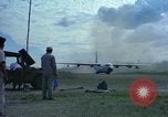 Standbild Luftbrücke Road Construction Equipment Chiloya Peru, 1966, aus Sekunde 39 historischem Filmmaterial Videoclip 65675036912