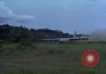 Standbild Luftbrücke Road Construction Equipment Chiloya Peru, 1966, aus Sekunde 22 historischem Filmmaterial Videoclip 65675036913