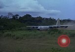 Standbild Luftbrücke Road Construction Equipment Chiloya Peru, 1966, aus Sekunde 24 historischem Filmmaterial Videoclip 65675036913