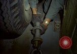 Image Andes engins de construction de routes de transport aérien Chiloya Pérou, 1966, de la seconde 24 séquences d'archives historiques vidéo 65675036915