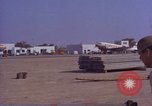 Image Andes engins de construction de routes de transport aérien Chiloya Pérou, 1966, de la seconde 12 séquences d'archives historiques vidéo 65675036917
