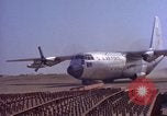 Image Andes engins de construction de routes de transport aérien Chiloya Pérou, 1966, de la seconde 40 séquences d'archives historiques vidéo 65675036917