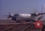 Image Andes engins de construction de routes de transport aérien Chiloya Pérou, 1966, de la seconde 43 séquences d'archives historiques vidéo 65675036917