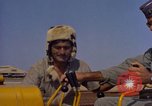 Image Andes Airlift de matériel de construction Chiloya Pérou, 1966, de la seconde 20 séquences d'archives historiques vidéo 65675036921