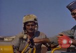 Image Andes Airlift de matériel de construction Chiloya Pérou, 1966, de la seconde 21 séquences d'archives historiques vidéo 65675036921