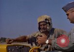 Image Andes Airlift de matériel de construction Chiloya Pérou, 1966, de la seconde 26 séquences d'archives historiques vidéo 65675036921