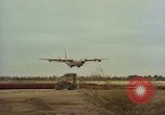 Image Andes Airlift de matériel de construction Chiloya Pérou, 1966, de la seconde 39 séquences d'archives historiques vidéo 65675036922