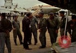 Image Andes Equipements de construction de routes de transport aérien Chiloya Pérou, 1966, de la seconde 6 séquences d'archives historiques vidéo 65675036924