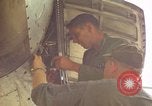 Image Andes Equipements de construction de routes de transport aérien Chiloya Pérou, 1966, de la seconde 39 séquences d'archives historiques vidéo 65675036924