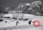 Image course de ski Cortina d'Ampezzo Italie, 1939, de la seconde 15 séquences d'archives historiques vidéo 65675036951
