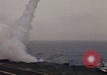 Standbild USA Schiff Amerika CVA-66 United States USA, 1966, aus Sekunde 11 historischem Filmmaterial Videoclip 65675036952