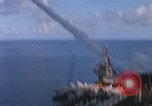 Standbild USA Schiff Amerika CVA-66 United States USA, 1966, aus Sekunde 46 historischem Filmmaterial Videoclip 65675036952