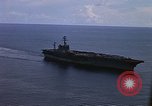 Standbild USA Schiff Amerika CVA-66 United States USA, 1966, aus Sekunde 51 historischem Filmmaterial Videoclip 65675036952