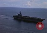 Standbild USA Schiff Amerika CVA-66 United States USA, 1966, aus Sekunde 53 historischem Filmmaterial Videoclip 65675036952