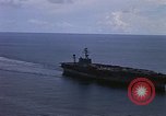 Standbild USA Schiff Amerika CVA-66 United States USA, 1966, aus Sekunde 55 historischem Filmmaterial Videoclip 65675036952