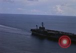 Standbild USA Schiff Amerika CVA-66 United States USA, 1966, aus Sekunde 58 historischem Filmmaterial Videoclip 65675036952