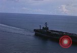 Standbild USA Schiff Amerika CVA-66 United States USA, 1966, aus Sekunde 61 historischem Filmmaterial Videoclip 65675036952