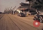 Immagine di La messa in esercizio della portaerei USS America Portsmouth Virginia USA, 1965, secondo 19 filmato di repertorio 65675036968