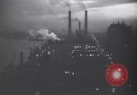 Standbild Gebäude und Verkehr in der Nacht New York City USA, 1944, aus Sekunde 6 historischem Filmmaterial Videoclip 65675036987