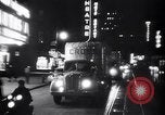 Standbild Gebäude und Verkehr in der Nacht New York City USA, 1944, aus Sekunde 44 historischem Filmmaterial Videoclip 65675036987