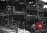 Standbild industriellen Fabrik Slums und Wohnhäuser in der Großen Depression United States USA, 1939, aus Sekunde 35 historischem Filmmaterial Videoclip 65675036989