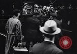 Image Enfants jouant et accidents de la circulation New York City USA, 1939, de la seconde 34 séquences d'archives historiques vidéo 65675036991