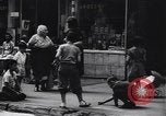 Image Enfants jouant et accidents de la circulation New York City USA, 1939, de la seconde 43 séquences d'archives historiques vidéo 65675036991