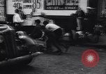 Image Enfants jouant et accidents de la circulation New York City USA, 1939, de la seconde 52 séquences d'archives historiques vidéo 65675036991