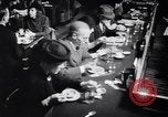 Immagine di Mangiare e cucinare a Diners United States USA, 1939, secondo 17 filmato di repertorio 65675036992