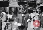 Standbild Stau und Fußgänger New York City USA, 1939, aus Sekunde 21 historischem Filmmaterial Videoclip 65675036993