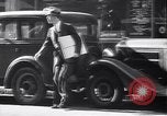 Standbild Stau und Fußgänger New York City USA, 1939, aus Sekunde 30 historischem Filmmaterial Videoclip 65675036993