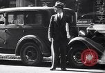 Standbild Stau und Fußgänger New York City USA, 1939, aus Sekunde 34 historischem Filmmaterial Videoclip 65675036993