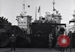 Standbild GIs debark am Dock Neapel Italien, 1943, aus Sekunde 46 historischem Filmmaterial Videoclip 65675037000