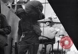 Standbild GIs debark am Dock Neapel Italien, 1943, aus Sekunde 58 historischem Filmmaterial Videoclip 65675037000