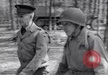 Standbild Generalleutnant Lesley J McNair Neapel Italien, 1943, aus Sekunde 14 historischem Filmmaterial Videoclip 65675037001