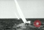 Standbild America's Cup Serie United States USA, 1962, aus Sekunde 21 historischem Filmmaterial Videoclip 65675037030