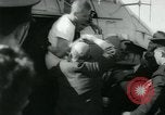 Standbild überlebenden Flugzeuge abstürzen Cork Irland, 1962, aus Sekunde 25 historischem Filmmaterial Videoclip 65675037031
