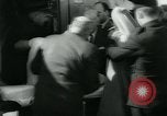 Standbild überlebenden Flugzeuge abstürzen Cork Irland, 1962, aus Sekunde 30 historischem Filmmaterial Videoclip 65675037031