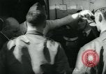 Standbild überlebenden Flugzeuge abstürzen Cork Irland, 1962, aus Sekunde 39 historischem Filmmaterial Videoclip 65675037031