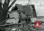 Immagine di Città distrutta dal tornado Michigan United States USA, 1964, secondo 15 filmato di repertorio 65675037038