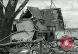 Immagine di Città distrutta dal tornado Michigan United States USA, 1964, secondo 16 filmato di repertorio 65675037038