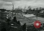 Immagine di Città distrutta dal tornado Michigan United States USA, 1964, secondo 18 filmato di repertorio 65675037038