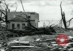 Immagine di Città distrutta dal tornado Michigan United States USA, 1964, secondo 20 filmato di repertorio 65675037038