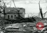 Immagine di Città distrutta dal tornado Michigan United States USA, 1964, secondo 22 filmato di repertorio 65675037038