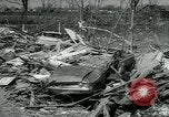 Immagine di Città distrutta dal tornado Michigan United States USA, 1964, secondo 25 filmato di repertorio 65675037038