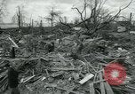 Immagine di Città distrutta dal tornado Michigan United States USA, 1964, secondo 48 filmato di repertorio 65675037038